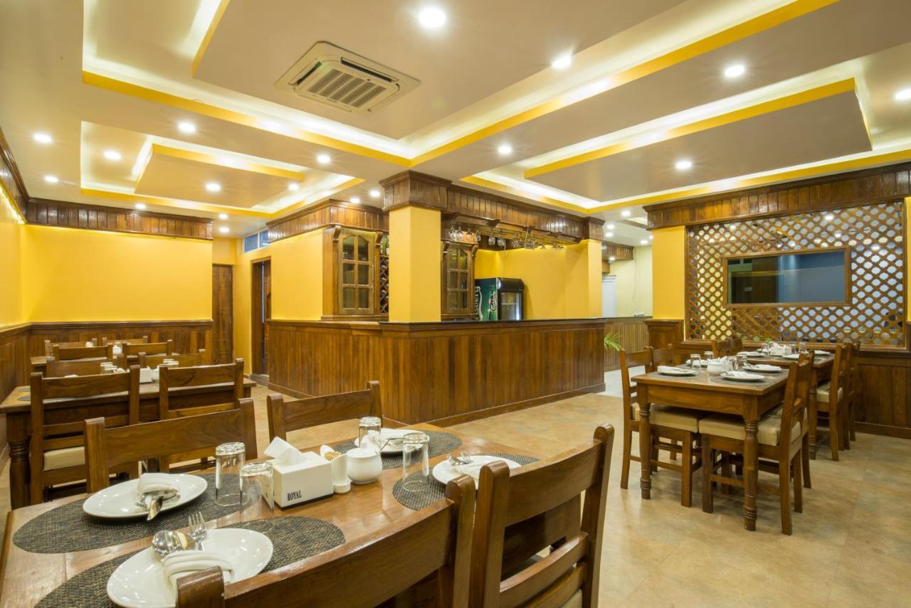 Hotel Lake Shore Pokhara Eksteriør billede
